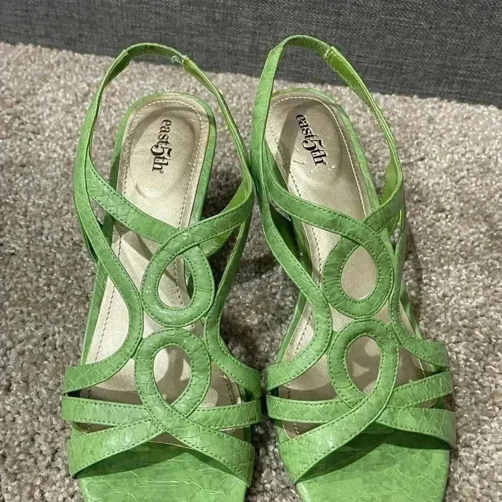 Open Toe Heel by East 5th - Picture 6 of 8